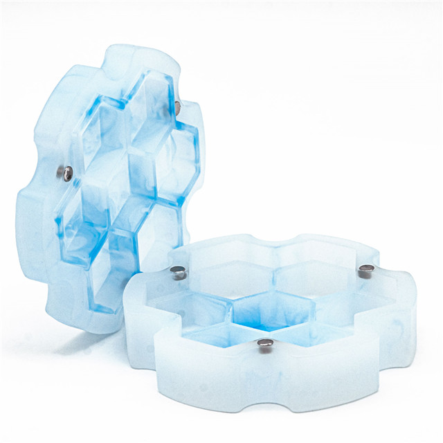 Dice Box Resin Hexagon 7 Hole Frosted Blue White Image 1